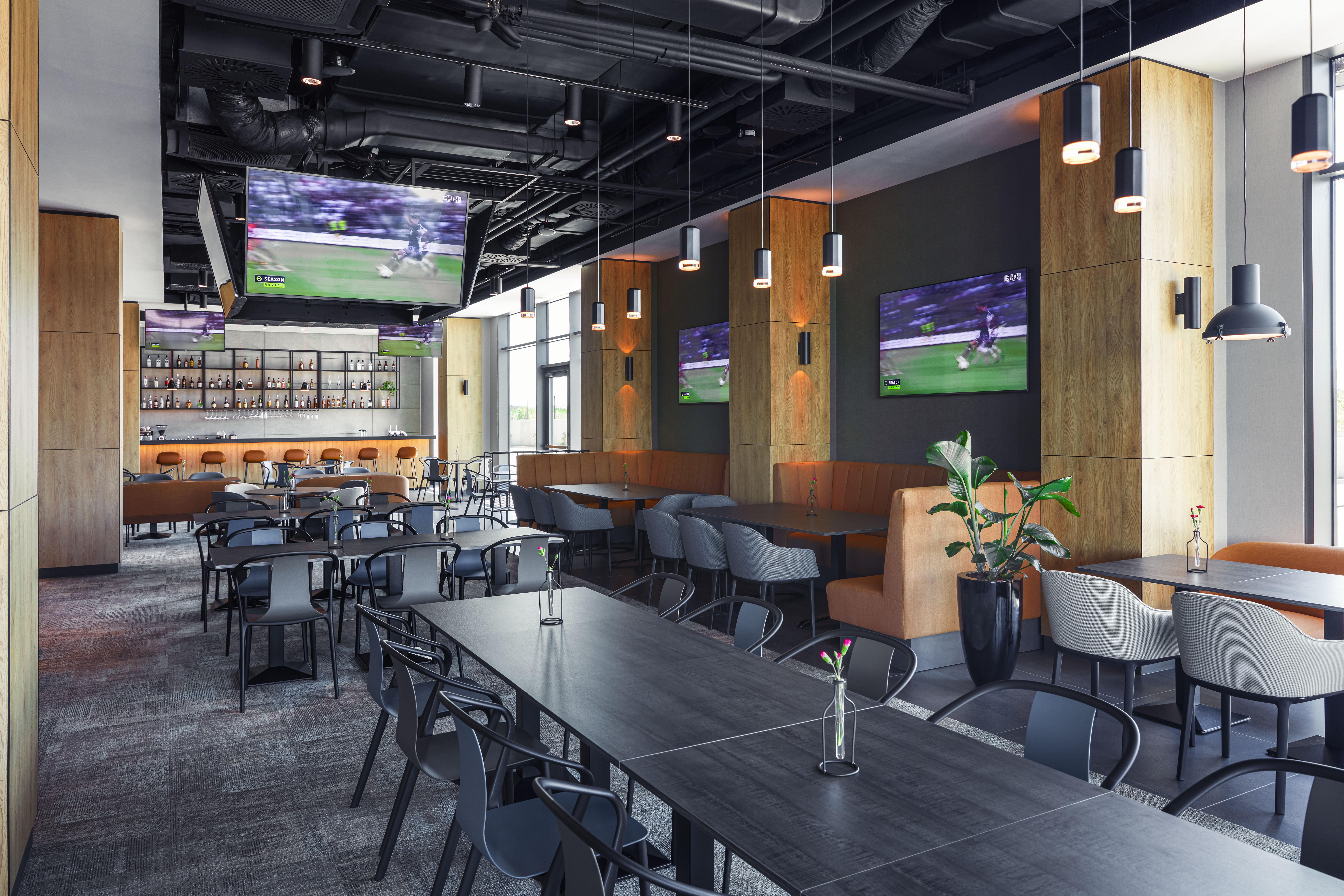 Q Hotel Plus Wroclaw Bielany Bielany Wrocławskie Kültér fotó