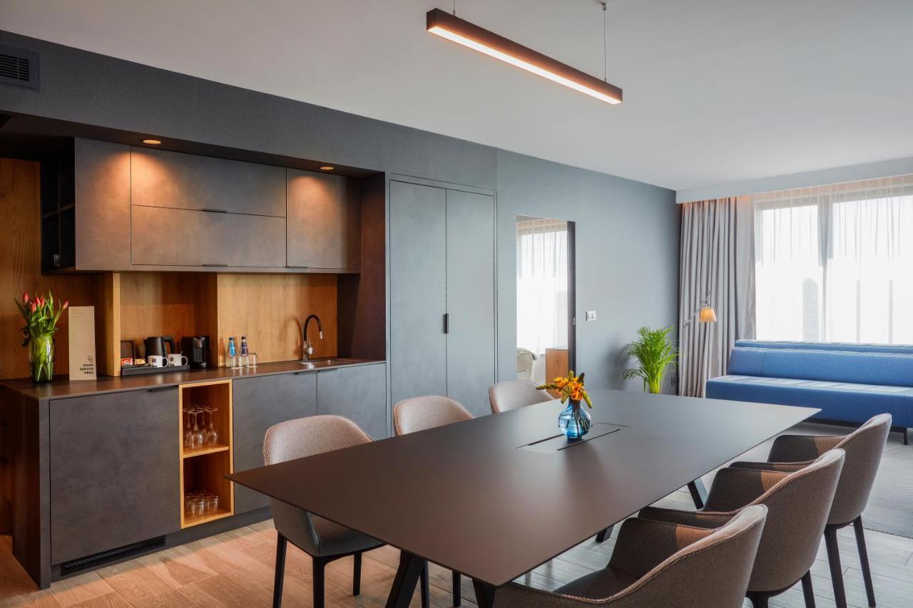 Q Hotel Plus Wroclaw Bielany Bielany Wrocławskie Kültér fotó